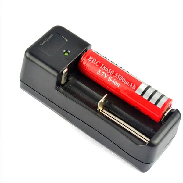 Cargador 110Vac Para Dos Baterías De Litio 18650 CAR18650